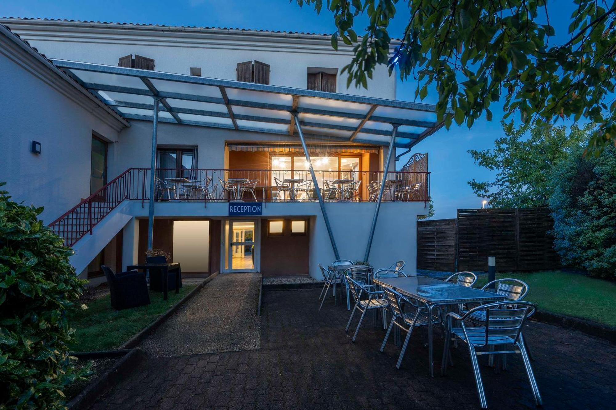 Sure Hotel By Best Western Saintes Buitenkant foto