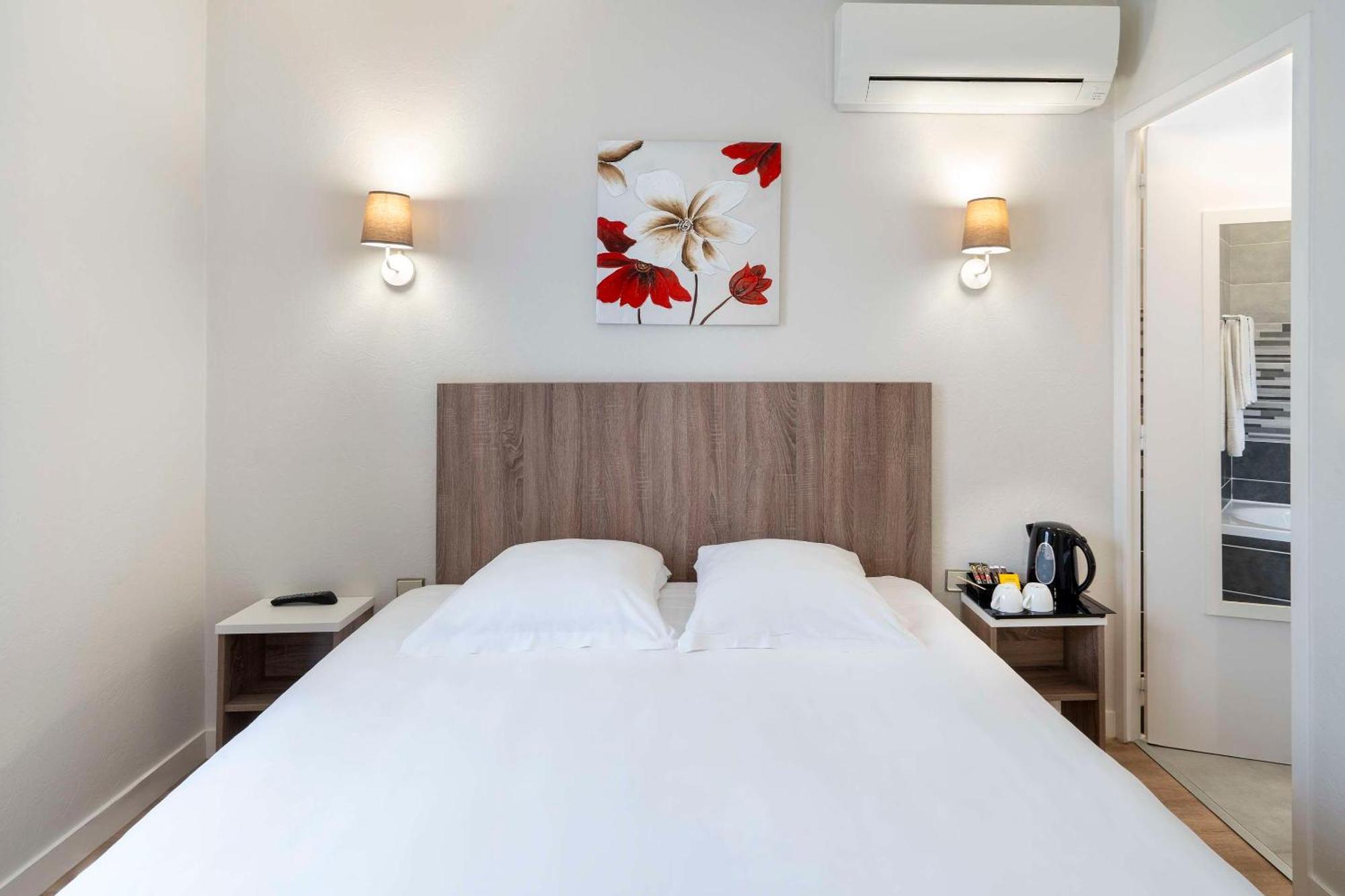Sure Hotel By Best Western Saintes Buitenkant foto