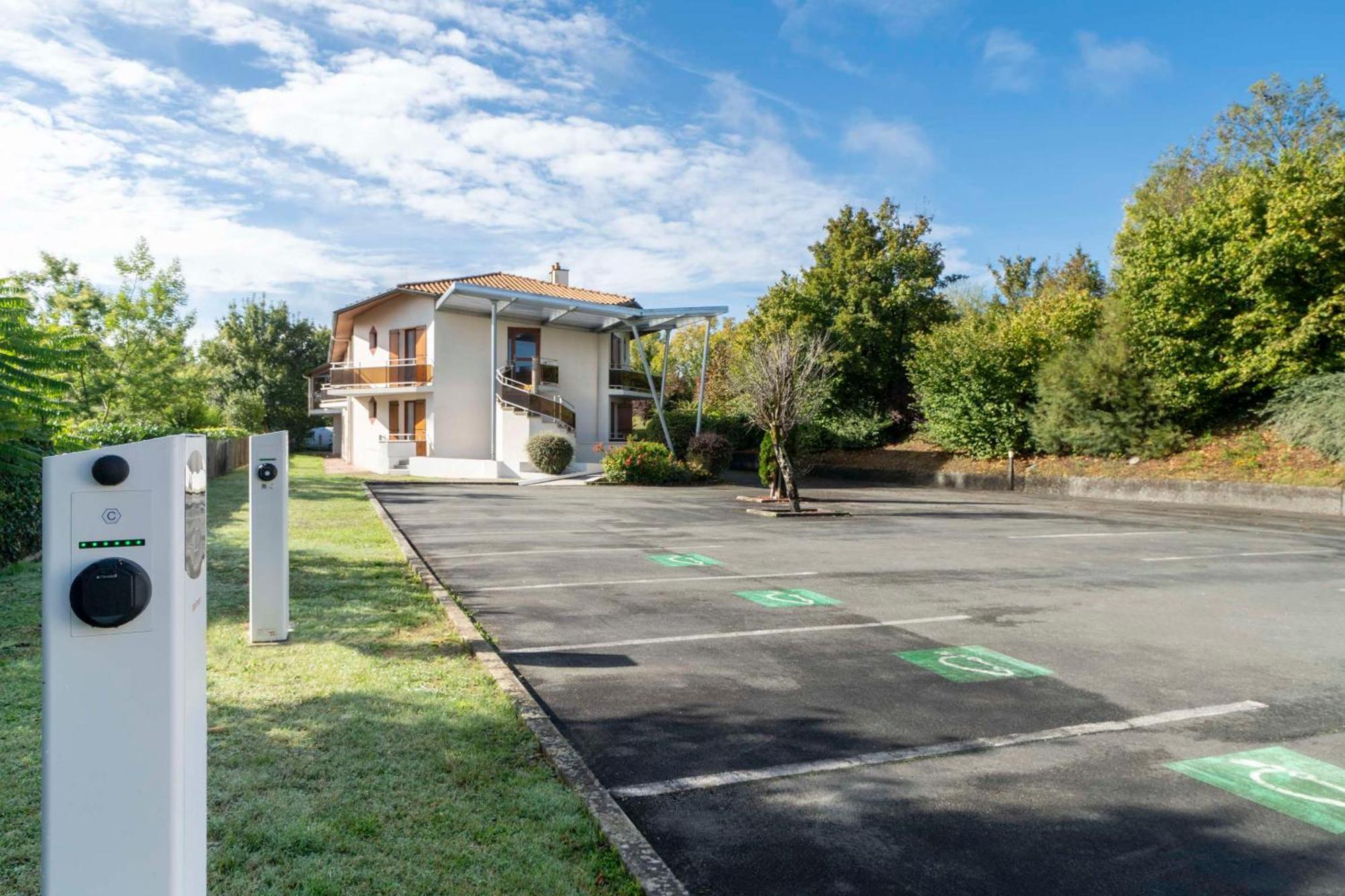 Sure Hotel By Best Western Saintes Buitenkant foto
